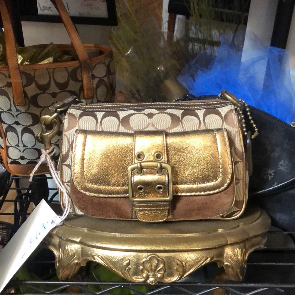 coach purse great shape